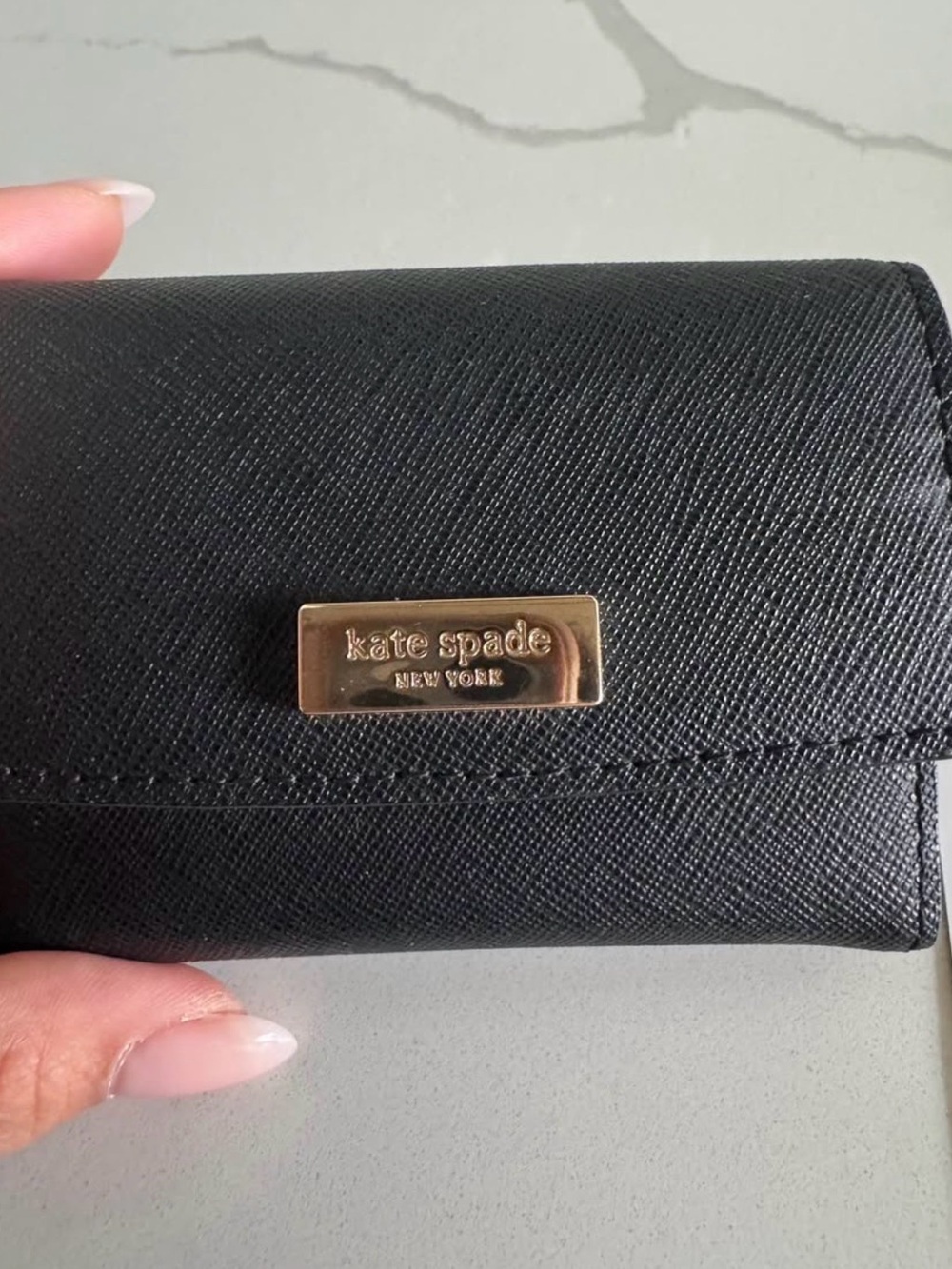 kate spade black Saffiano leather bifold wallet - Picture 2 of 4